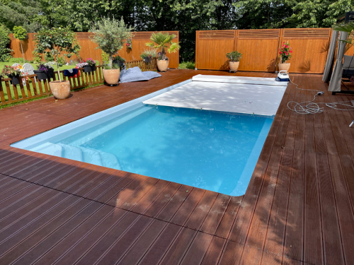 GFK Pool Nova Confort mit Technik und Unterflur Rollladen-Abdeckung 890x368x158 cm