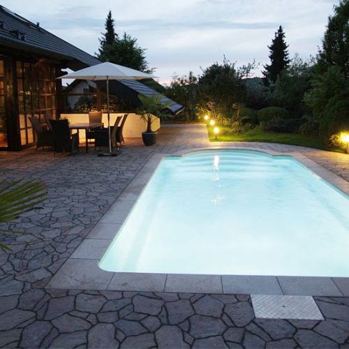 GFK-Pool ROMAINE mit Technik und Oberflur Rollladen-Abdeckung 920x370x160 cm