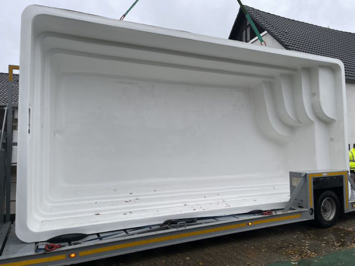 GFK Pool Karen 7 | 700x330x146cm Set + Wärmepumpe + Poolroboter
