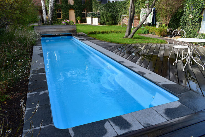 MON de PRA Lane 10 | 970x210x150cm GFK Pool Set