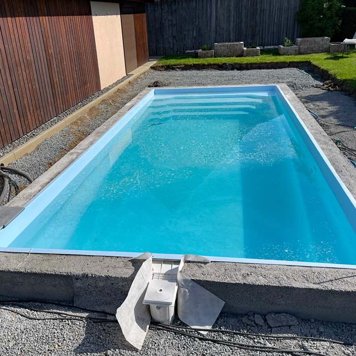 GFK Pool Octalia 850x365x148cm mit Oberflurrollladen