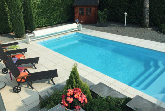 GFK Pool Octalia 850x365x148cm mit Oberflurrollladen