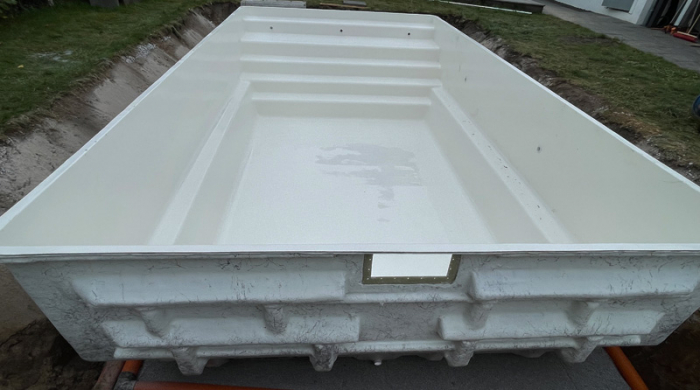 PPP GFK Pool Orlando 7 | 700x368x148cm + Wärmepumpe + Poolroboter