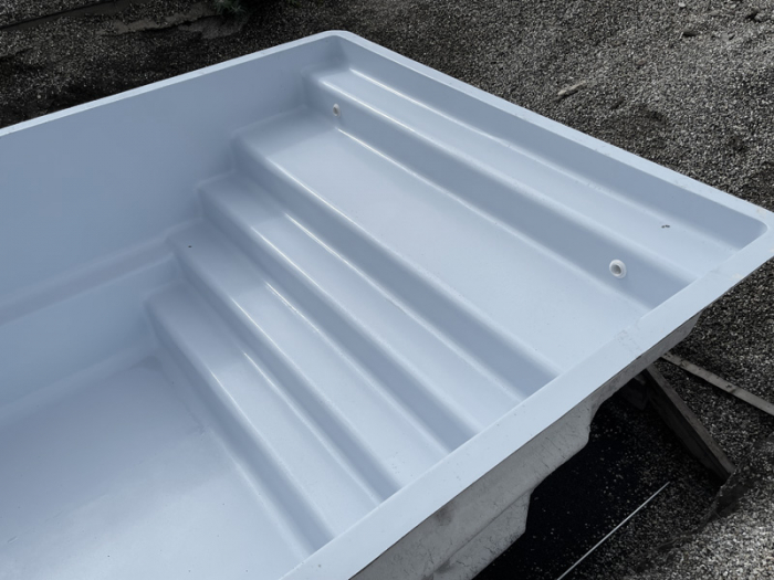 GFK Pool Orlando 10 | 1100x400x148cm mit Unterflurrollladen
