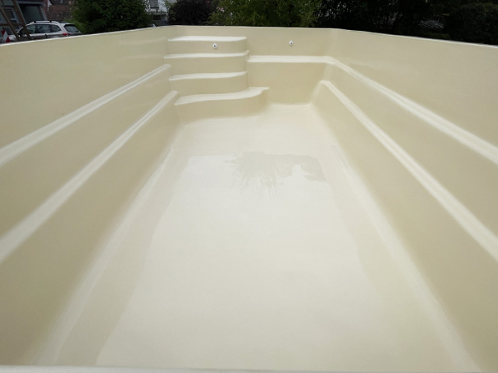 MON de PRA Unique 6 | 610x330x150cm GFK Pool Set + Wärmepumpe + Poolroboter